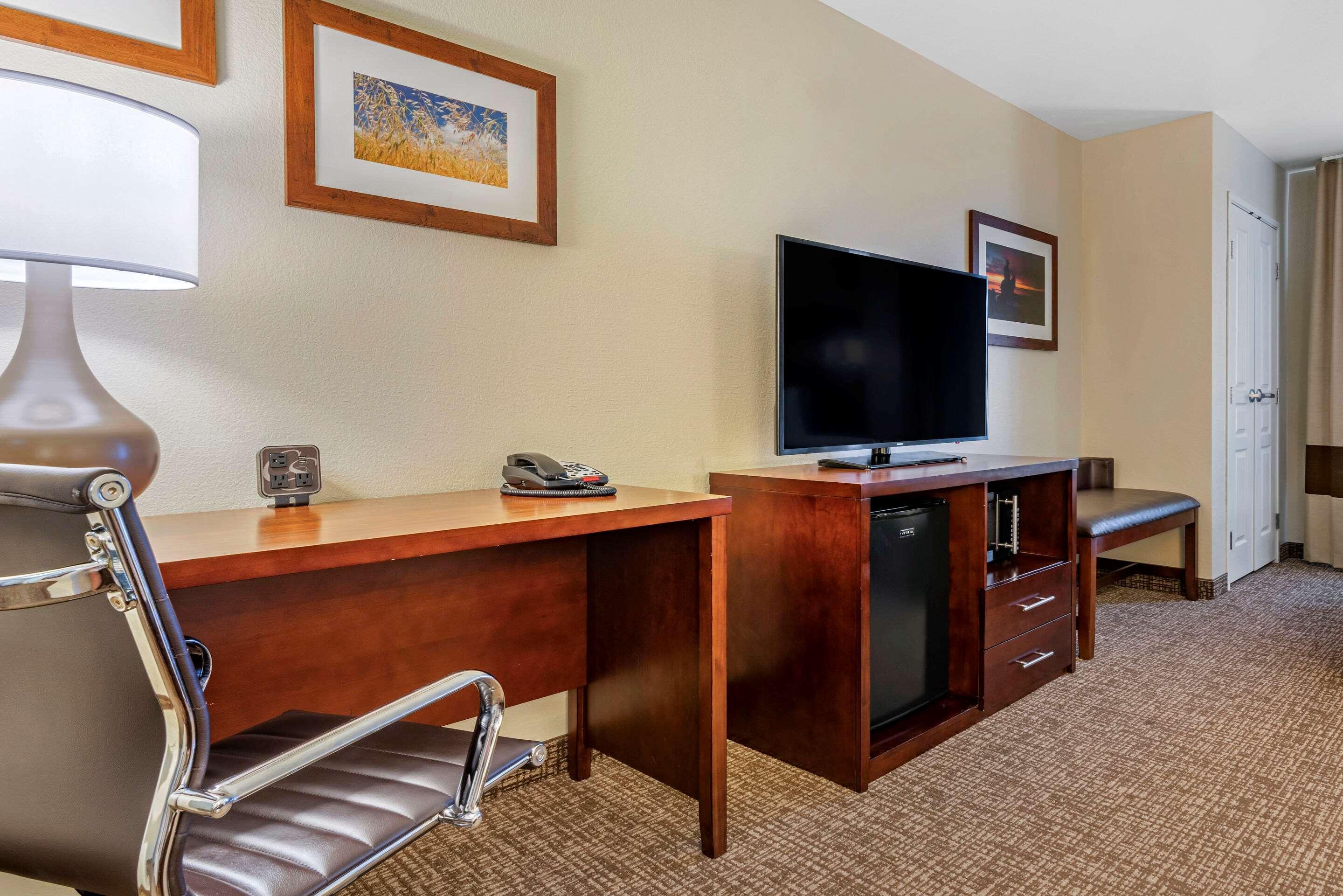 Comfort Suites Fernley Ngoại thất bức ảnh